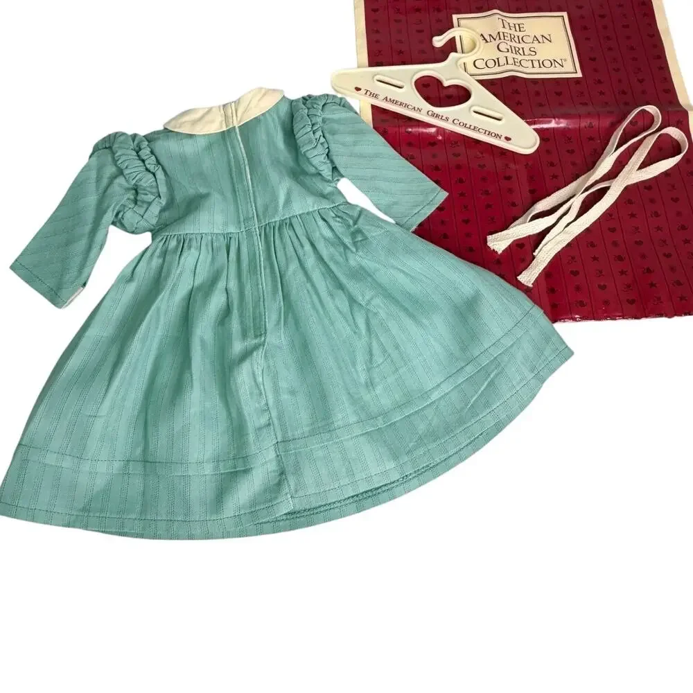 American Girl Kirsten Work Dress Green Cream Hair Ties Pleasant Co Label & Bag